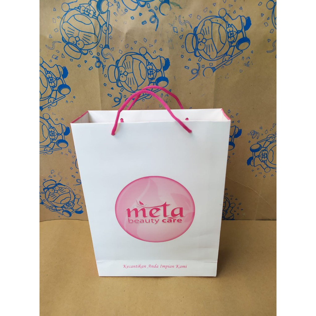 

Paper Bag Cetak Bahan Art Carton atau Ivory Free Desain
