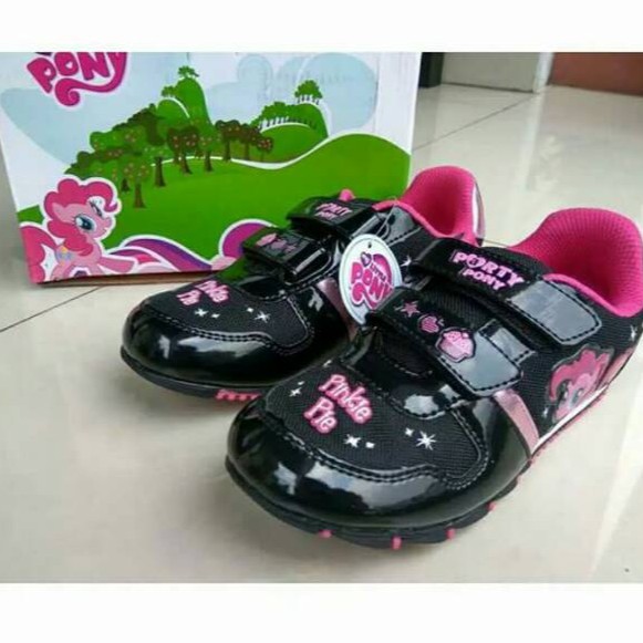 LITTLE PONY SEPATU SEKOLAH MY LITTLE PONY SEPATU KUDA PONY KIDZWEAR