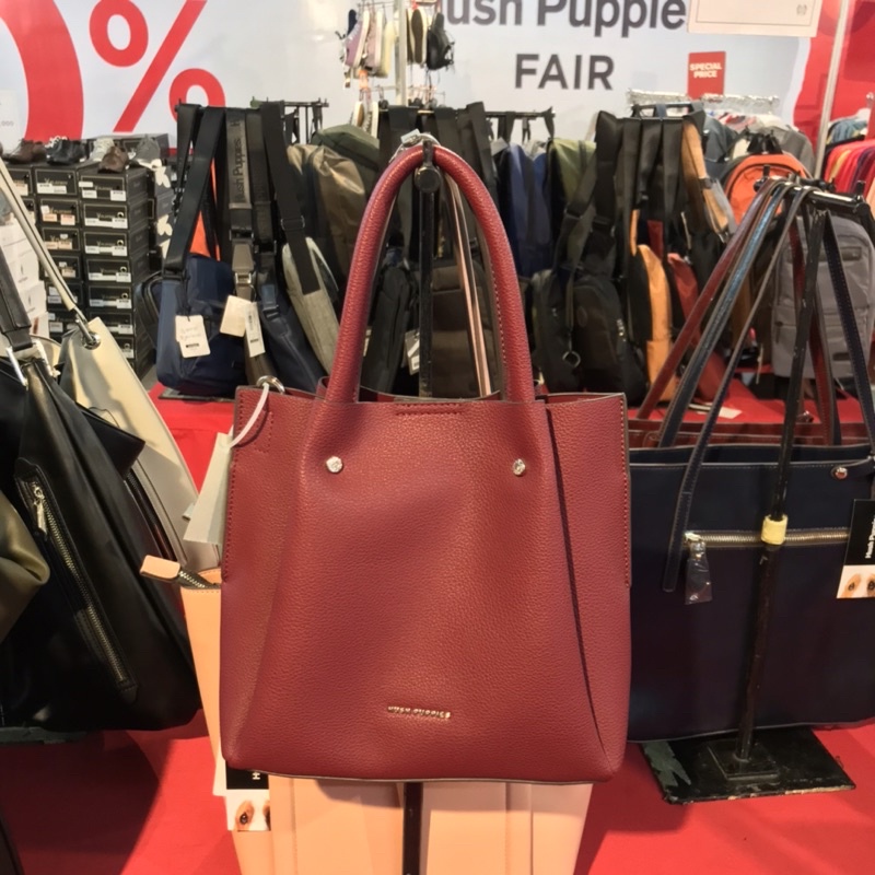 Tas Cewek | Sling Bag Hush Puppies