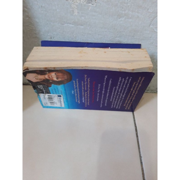 Novel Bahasa Inggris!  The Power Trip. By Jackie Collins-2