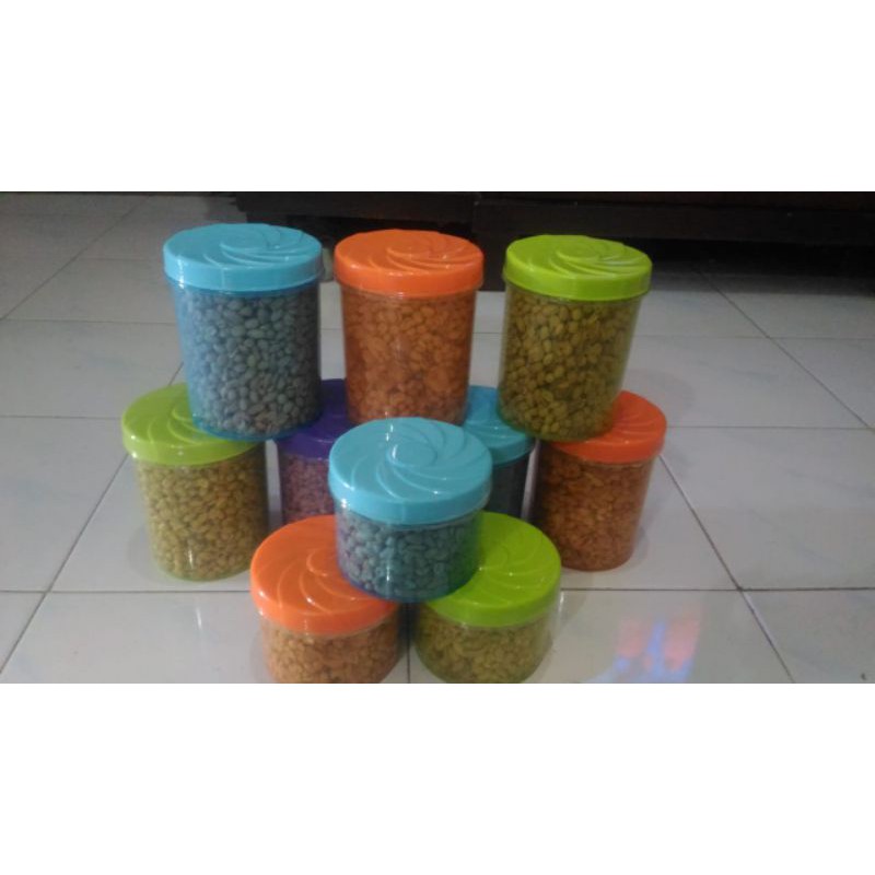 

Kacang Goreng / Kacang bawang / kacang renyah 1000gr dan 500gr