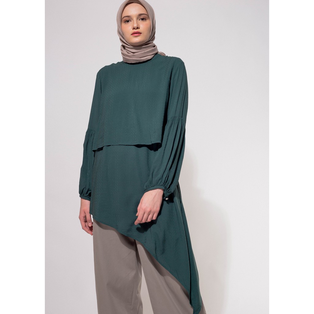 

Elvira Top Green