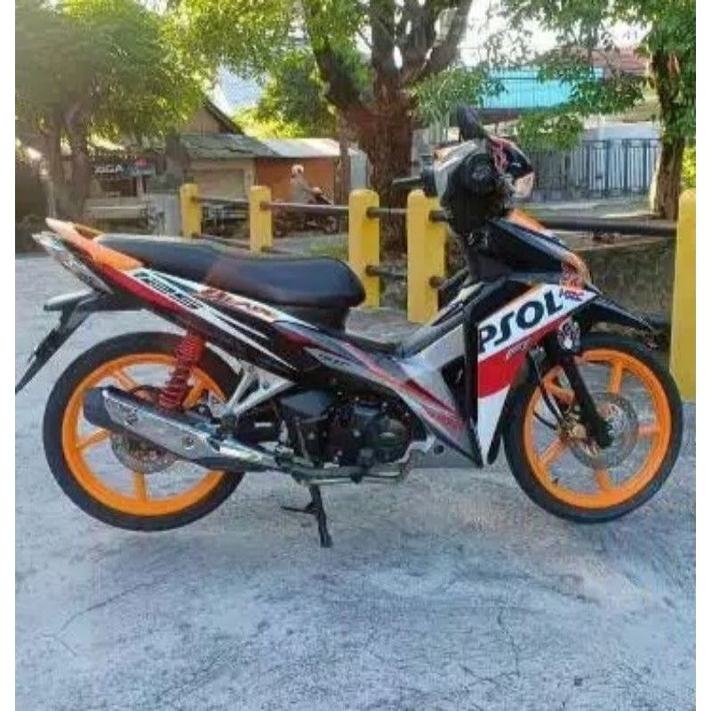 Striping sticker standar motor honda blade repsol fi ori