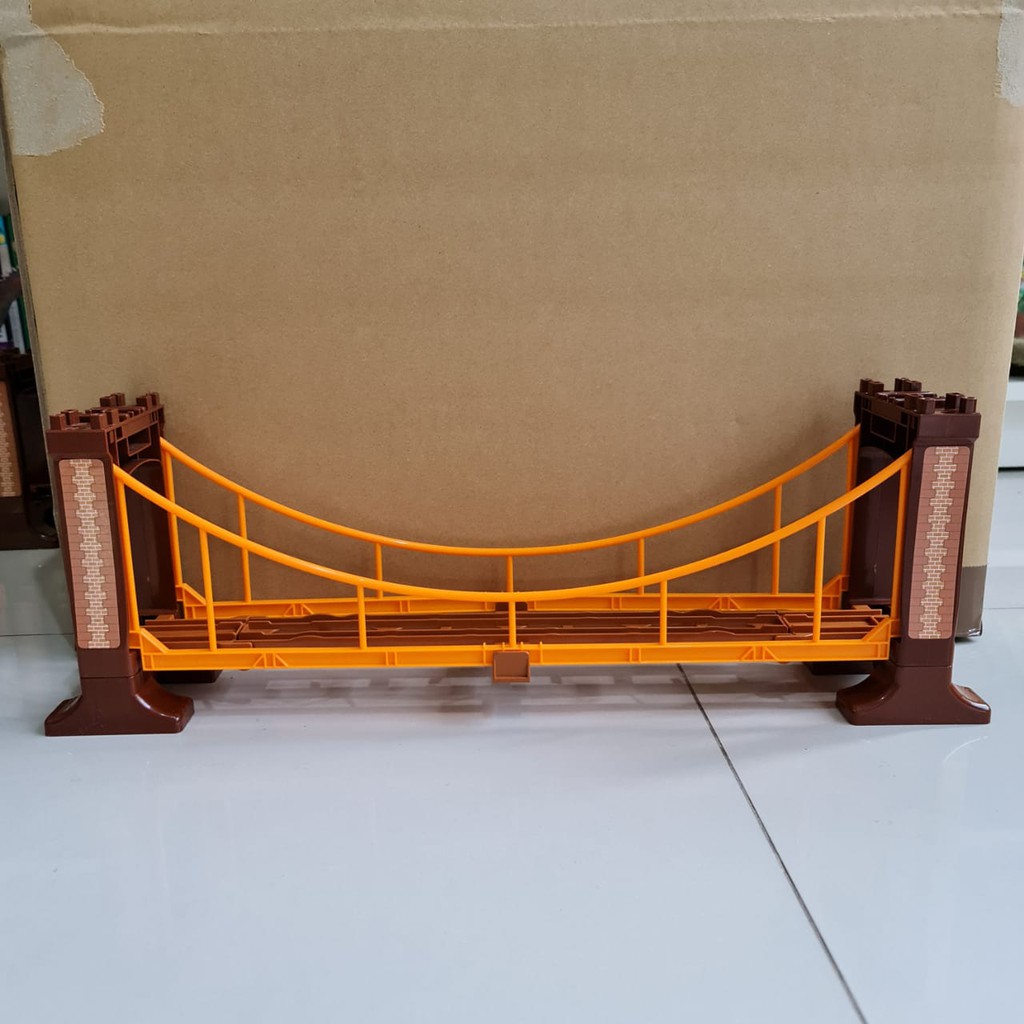 Takara Tomy Plarail Thomas the Tank Engine Suspension Bridge / Jembatan [Bekas]
