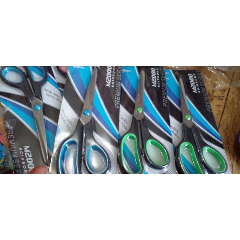 

Gunting besar M2000
