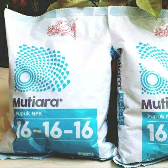 Pupuk Mutiara NPK 16-16-16 Repack  Untuk Pertumbuhan Segala Jenis Tanaman 125gram