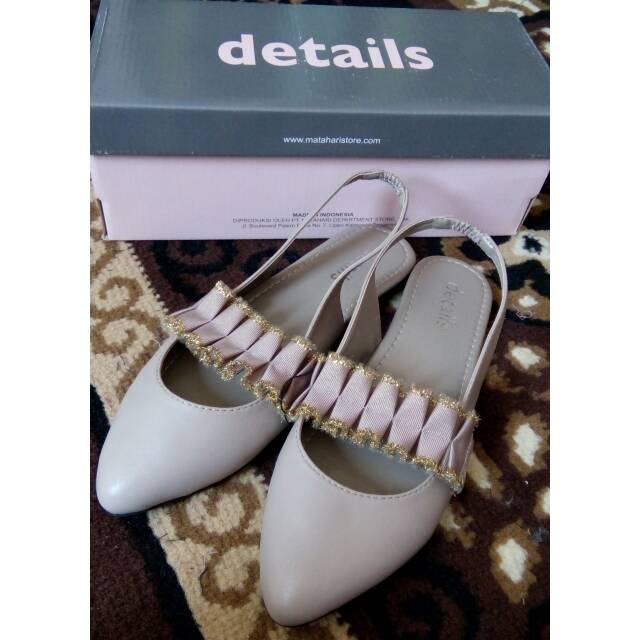Sepatu / sandal merk details ori beli langsung dari matahari