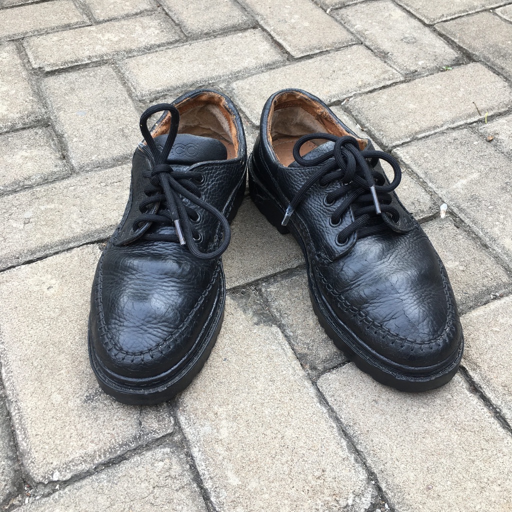 Sepatu ECCO Hitam 42