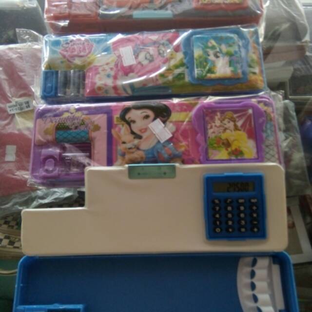 

Tepak bolak balik motif