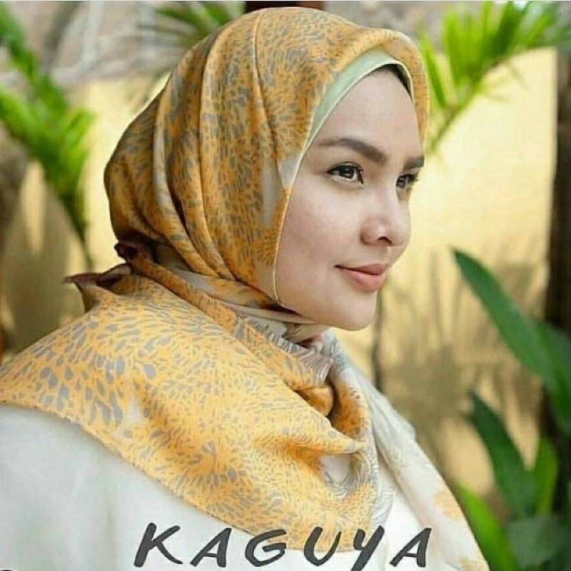 kaguya scarf ria miranda
