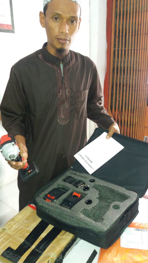 Jld Tool 48v Untuk Buka Dan Pasang Baut Roda