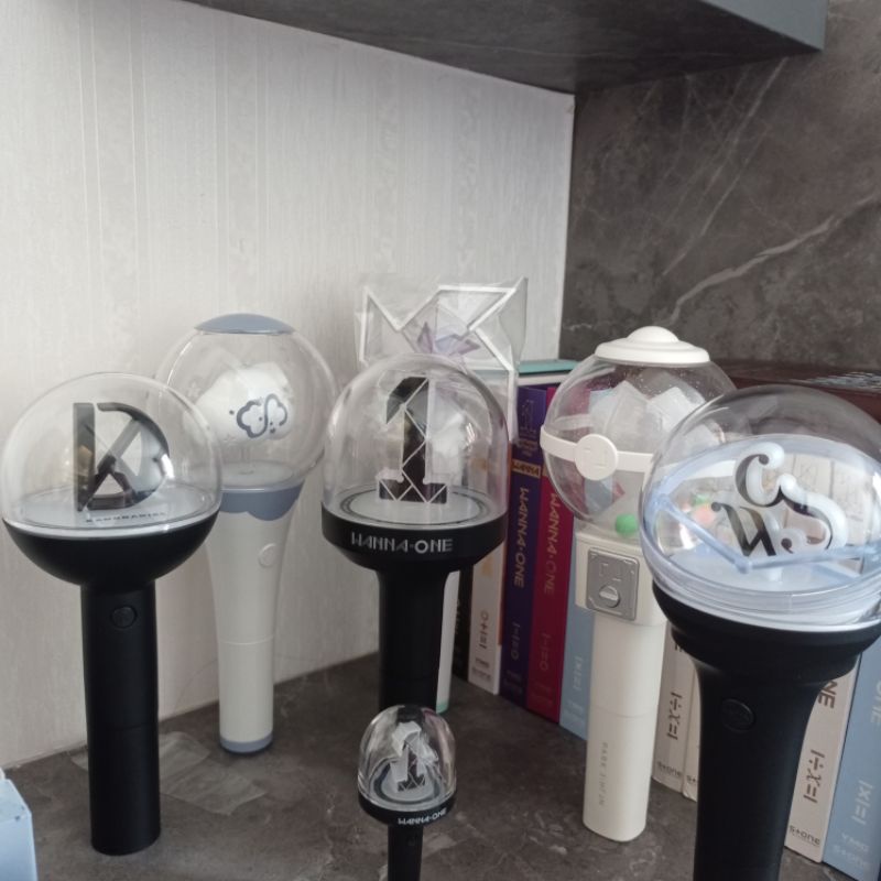 OFFICIAL LIGHTSTICK WANNAONE KANG DANIEL ONG SEONGWU PARK JIHOON AB6IX HA SUNGWOON