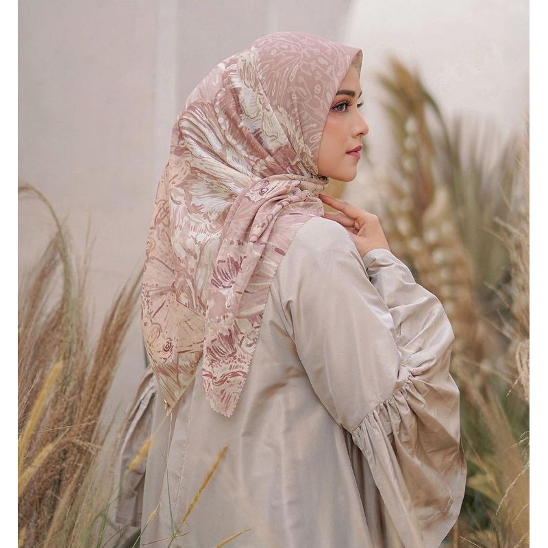 NEW Misty Rose Buttonscarves