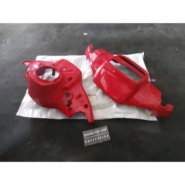 cover batok lampu depan atas bawah yamaha crypton merah original ori