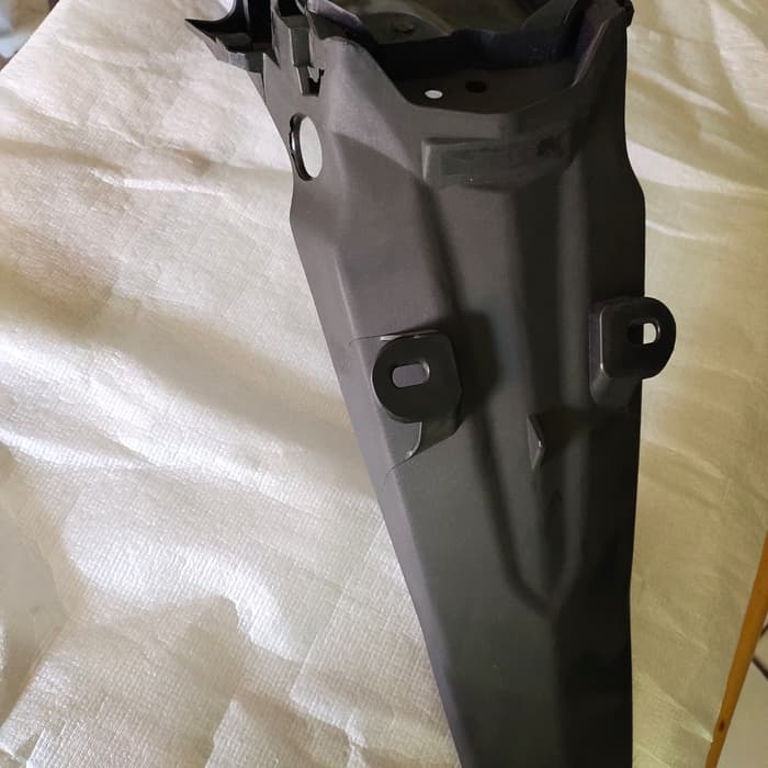 spakbor belakang beat fi