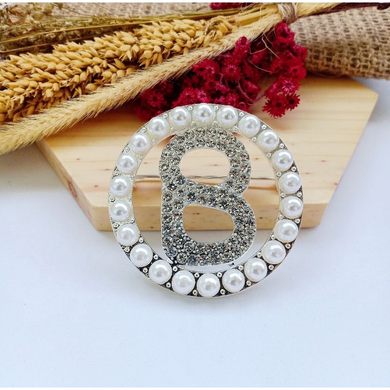 Brooch Buttonscarves KW//Bros Buttonscarves Polos/Mata/Mutiara-H-SILVER
