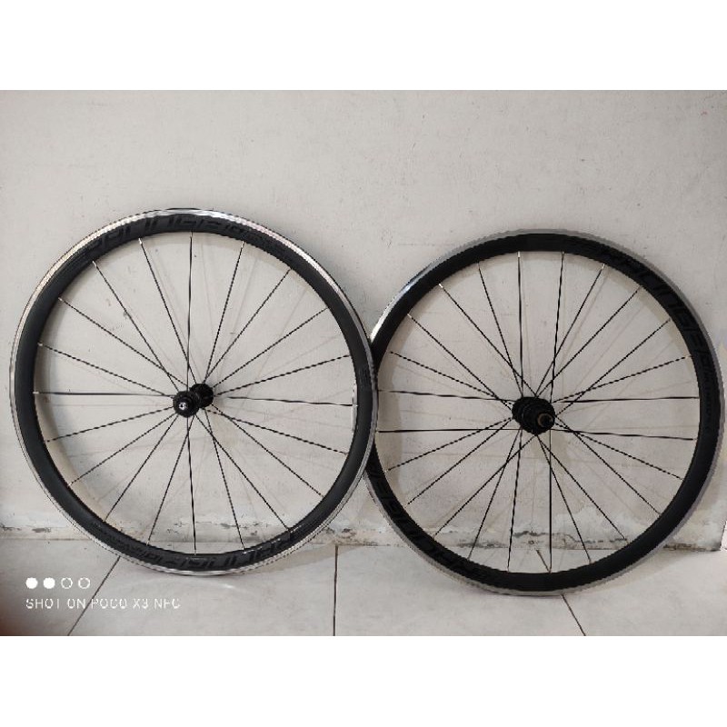 Wheelset Retrospec 700c rim brake 40mm Preloved
