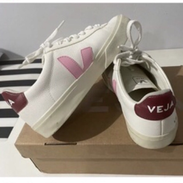Preloved Veja compo chromefree white marsala pink sneakers