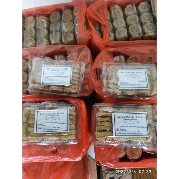 

RENGGINANG LORJUK RENGGINANG TERI RENGGINANG KERANG BAMBU CAMILAN KHAS MADURA