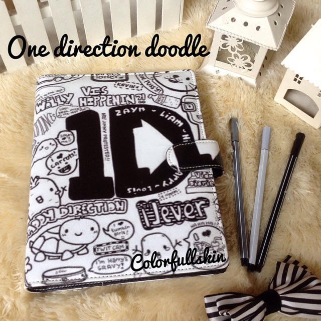 

One direction doodle binder