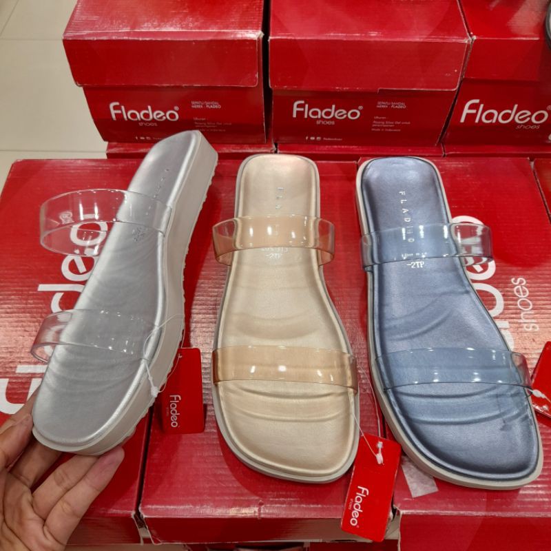 sandal slop wanita fladeo