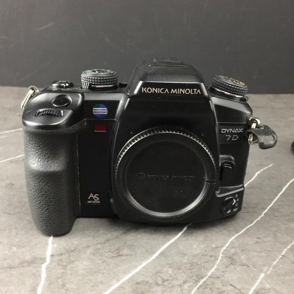 Kamera Konica Minolta Dynax 7D Body Only