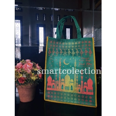 

Termurah !! GOODIE BAG IDUL FUTRI 30x40cm ( 1lusin) / tas bingkisan lebaran / tas parcel idul Fitri / tas spoundbond