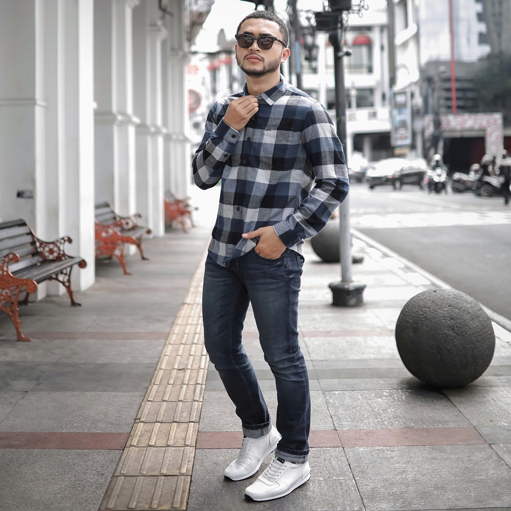 ALLEGRO FULL BLACK ORIGINAL x REYL MAN Sepatu Sneakers Hitam Polos Pria Kets Tali Casual Formal Jalan Santai OOTD Distro Kondangan Undangan Sekolah Kuliah Kerja Kantor Fashion Footwear Semi Kulit Premium Big Size Ukuran Jumbo 44 Keren Terbaru Kekinian Ori