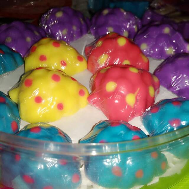 

Coklat karakter