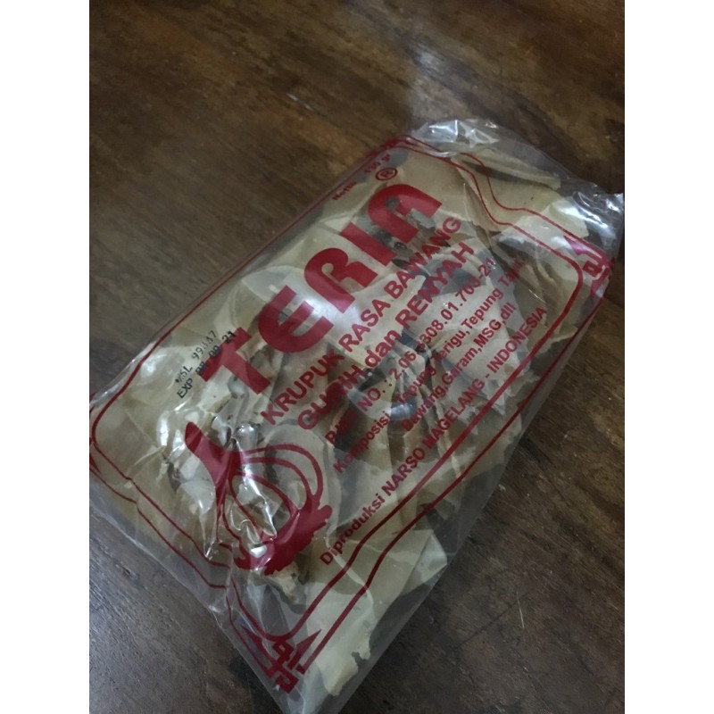 KERUPUK TERIA Krupuk Mentah Rasa Bawang