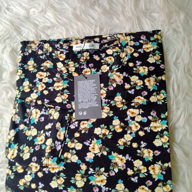 baju motif bunga wanita