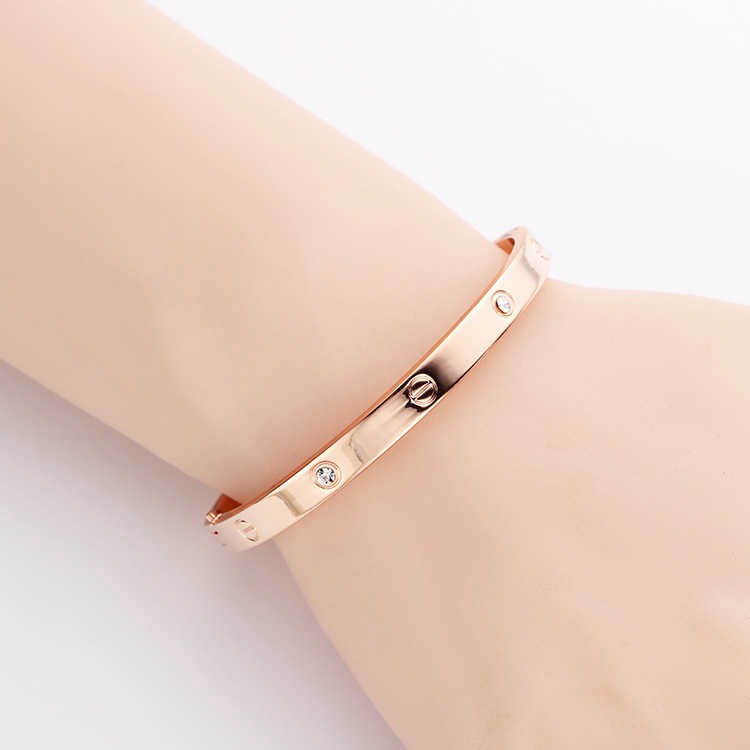 Gelang Titanium Steel Warna Rose Gold Gaya Korea untuk Pelajar Wanita korea couple bracelet emas tangan