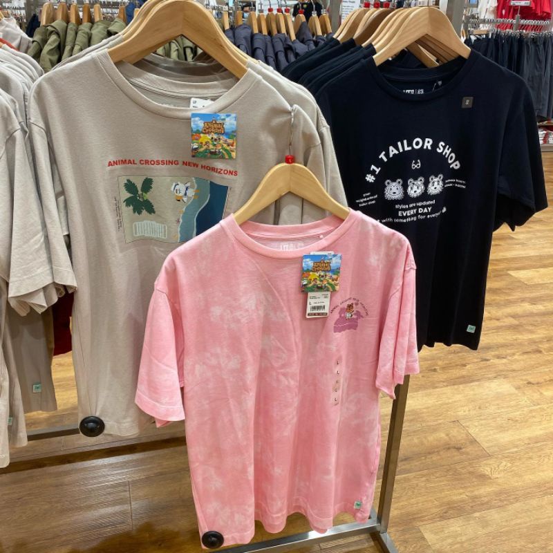 Woman Uniqlo Tshirt Animal Crossing