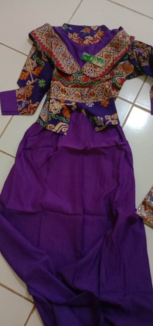 Batik Couple Bellvania Baloteli,batik Sarimbit Bellvania,batik Couple Bellvania Murah