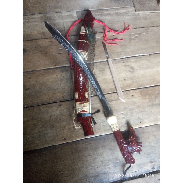 Mandau senjata Dayak Asli Kalimantan Selatan Mandau lentik Baja putih