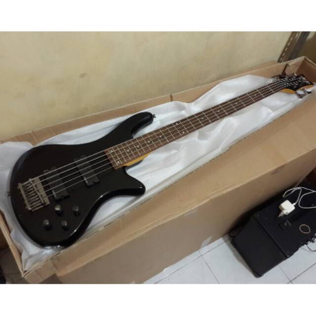 Gitar bass schecter stiletto sub bass 5 string original