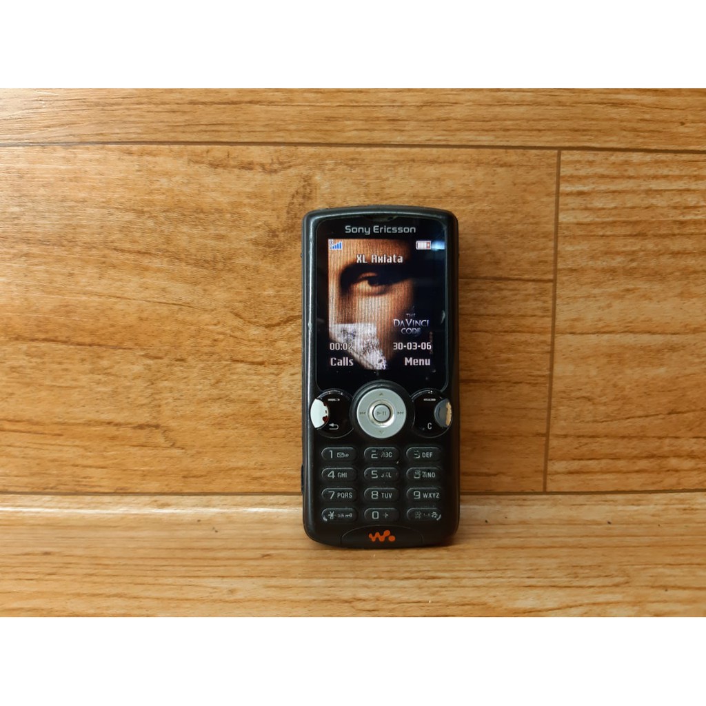 HP Handphone Sony Ericsson W810i Normal Siap Pakai not T29s T28 not W350