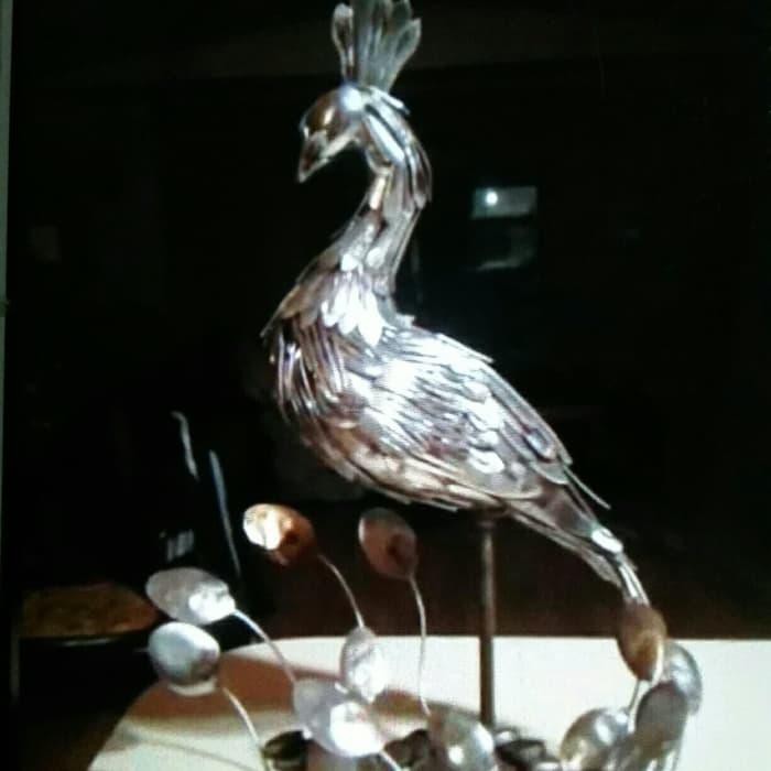 730 Koleksi Gambar Burung Merak Dari Sendok Plastik Terbaik