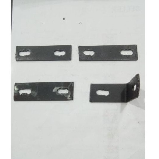 BREKET PLAT UNTUK SIDE BOX SAMPING PCX 150 dan PCX 160 KANAN KIRI