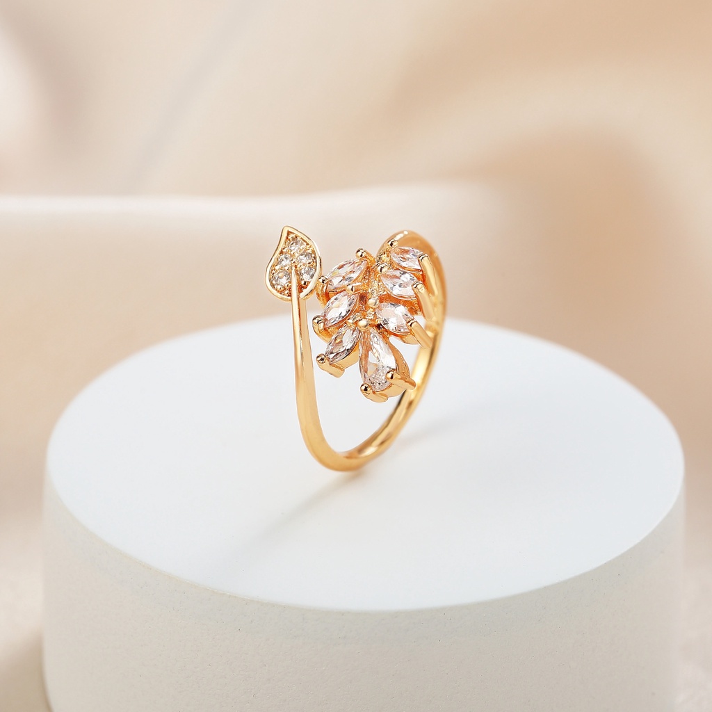 Y464 [COD✔] Cincin Wanita Kristal Berlian Baja Titanium Warna Emas Rings Anti Luntur
