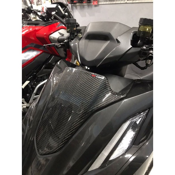 Cover dasi carbon kevlar Vario 160 model Buta polos