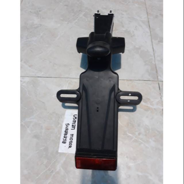 Spakbor belakang R15 original