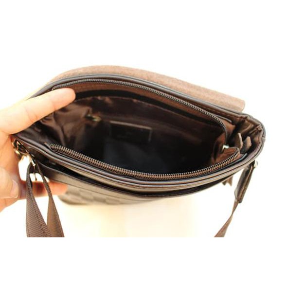 Tas Selempang Kulit Pria (Lv) Black Terbaru