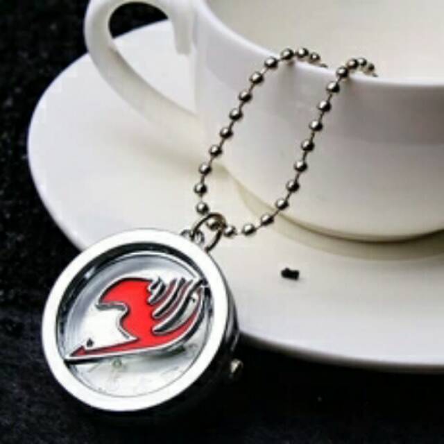 Kalung Bandul Jam Fairy Tail