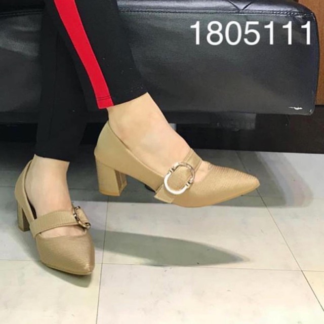 Heels 1805111