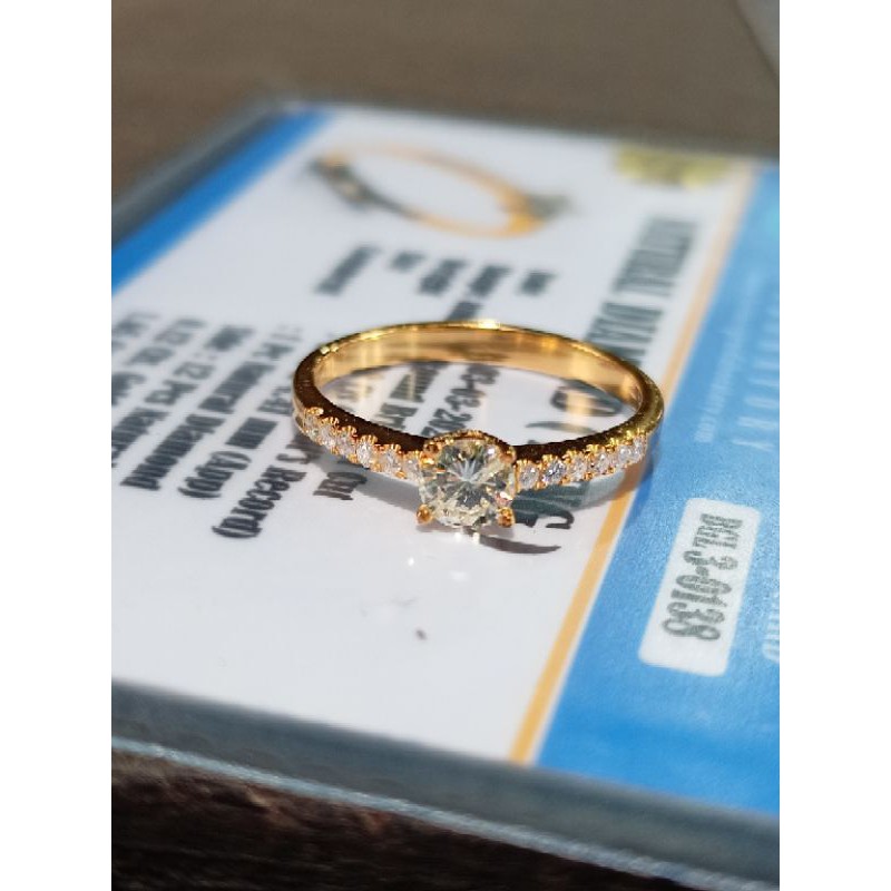 cincin emas berlian Banjar 0,30 CT