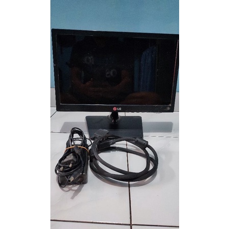 Monitor PC Resolusi HD. LG 16N33S Bekas