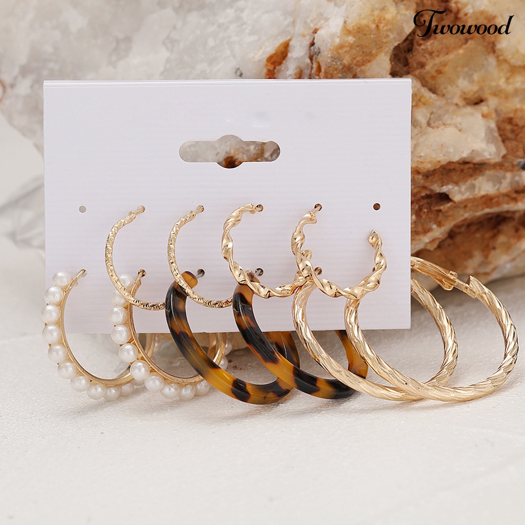 1 Set Anting Hoop Bentuk Bulat Geometris Aksen Mutiara Berlian Imitasi Untuk Wanita