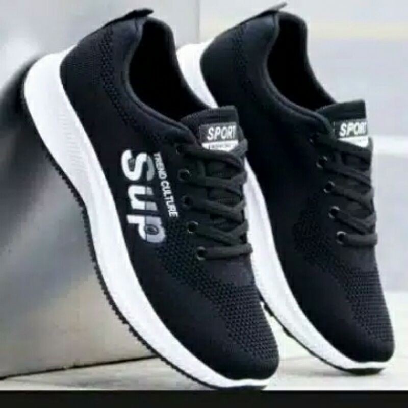 Sepatu sneakers wanita dan pria sepatu olahraga cowok cewek sepatu cats senam lari joging