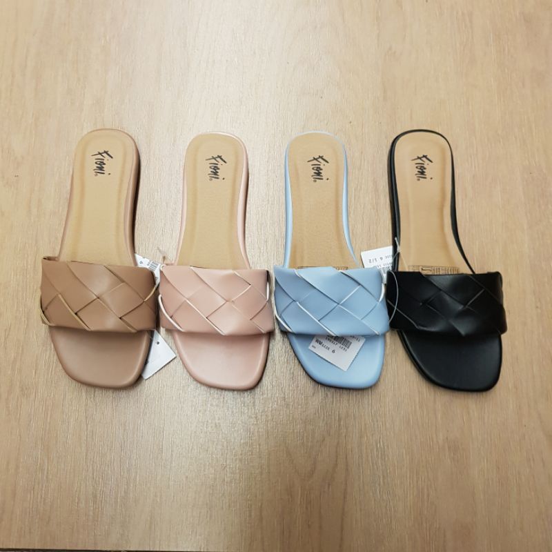 Jastip Termurah Payless by Goddes Sandal Flat Sendal Slide Fioni Mercer SALE